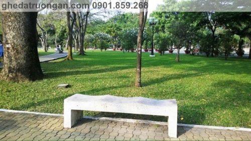 ghế đá không tựa công viên