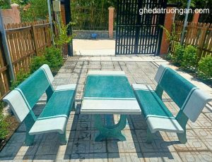 bộ ghế đá hai màu trắng xanh lá cây chữ nhật