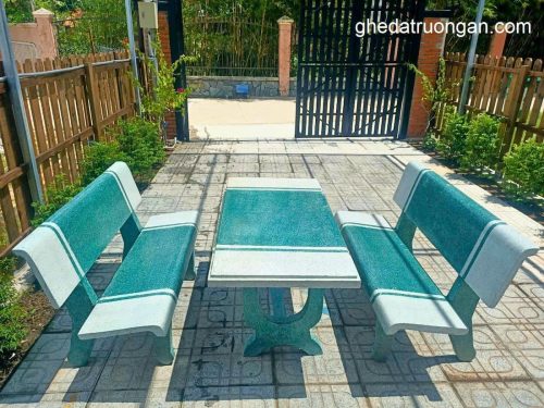 bộ ghế đá hai màu trắng xanh lá cây chữ nhật