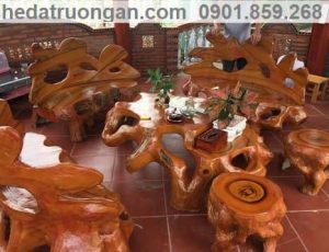 Bàn ghế đá giả gỗ sang trọng