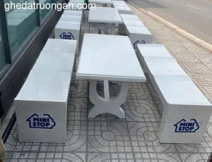 bộ bàn ghế đá không tựa liền khối bàn chữ nhật