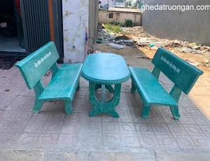 bàn ghế đá ovan màu xanh ngọc